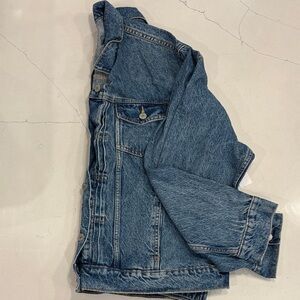 Old Navy Women’s Blue Denim Jacket